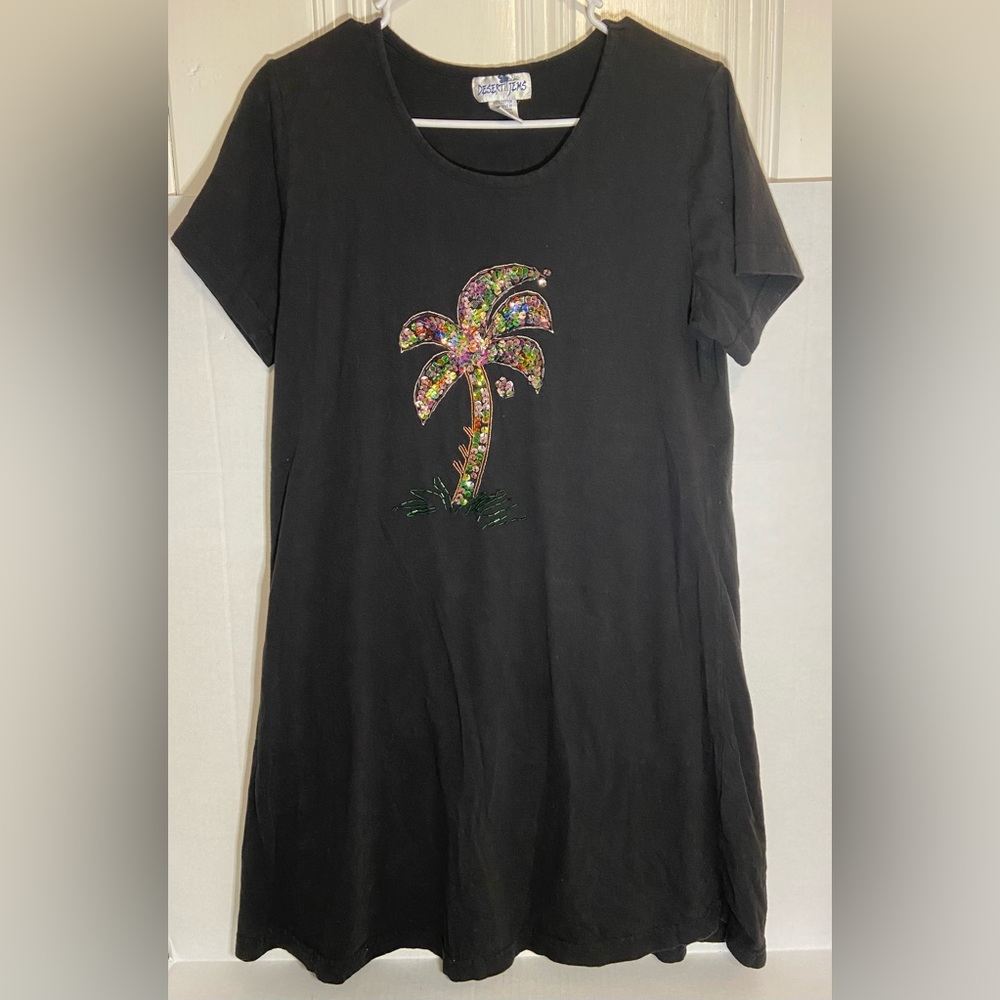 Woman’s Palm Tree Embezzled Dress Shirt Size Small